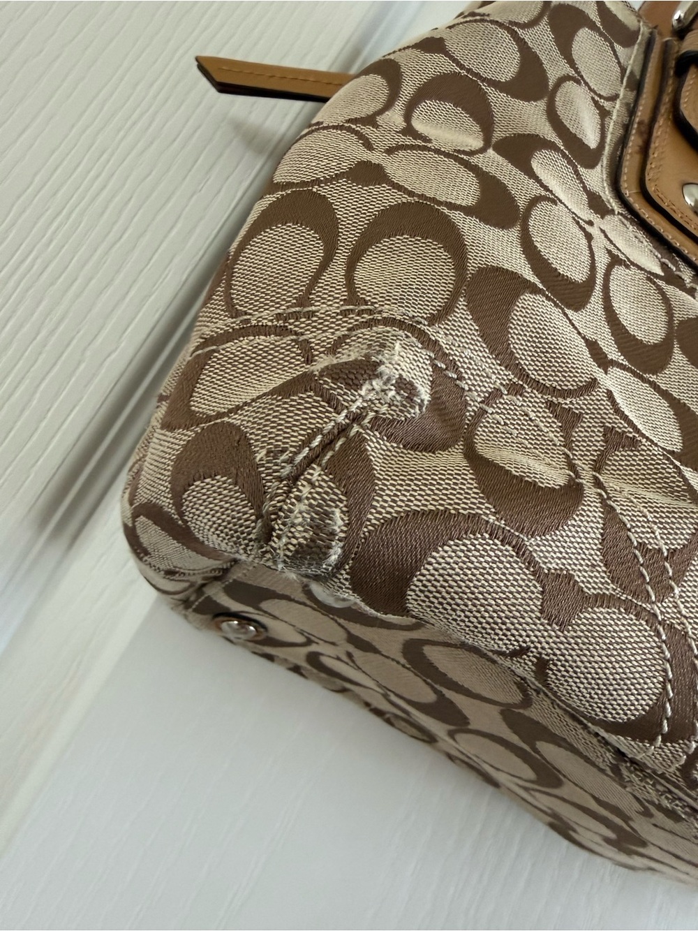 Coach Vintage Signature Soho Tan/Beige - Picture 3 of 10